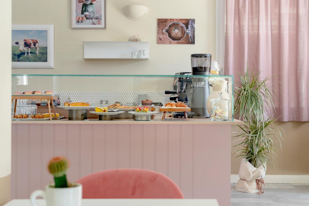 Pan Di Zenzero Icecream Hotel リミニ エクステリア 写真